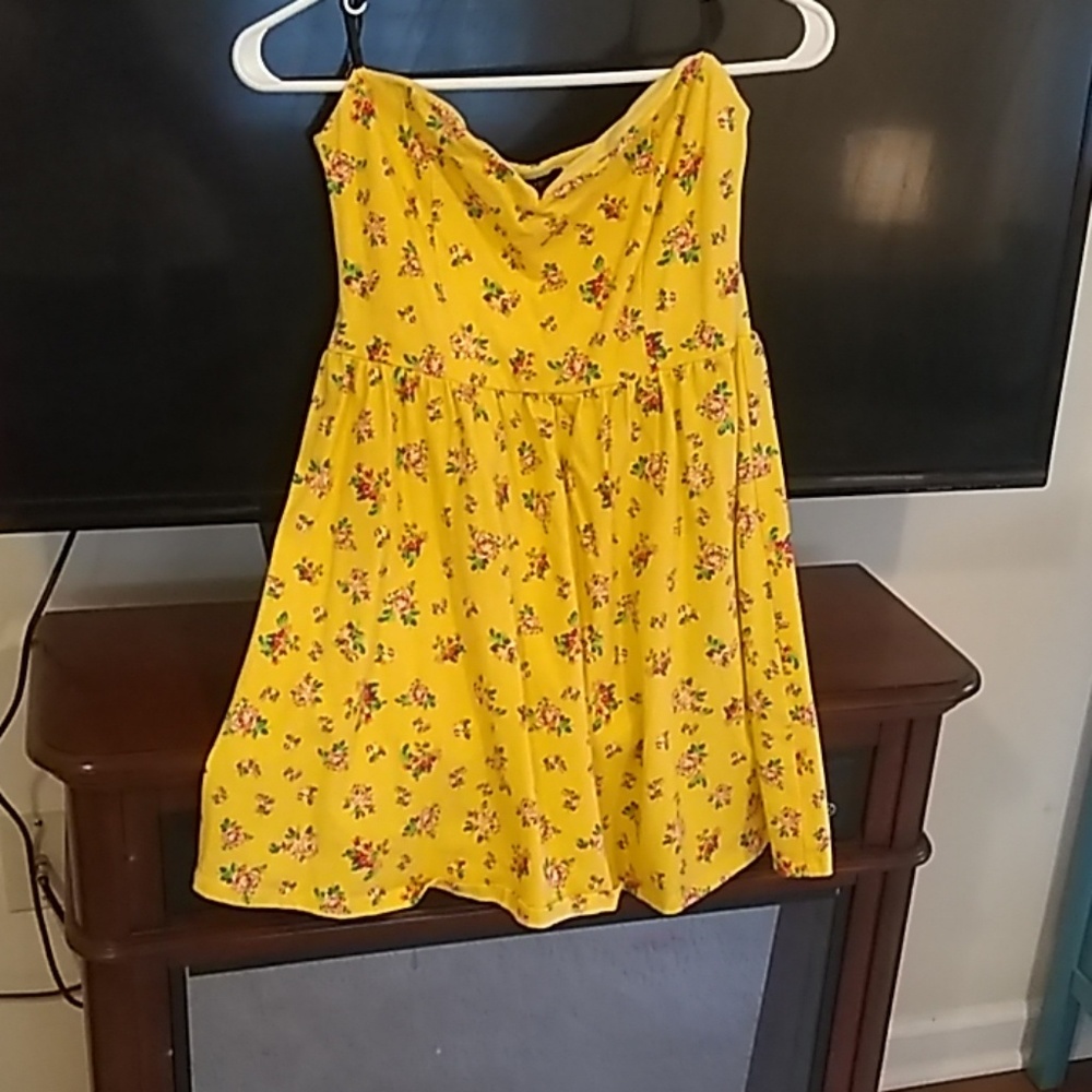 Strapless dress